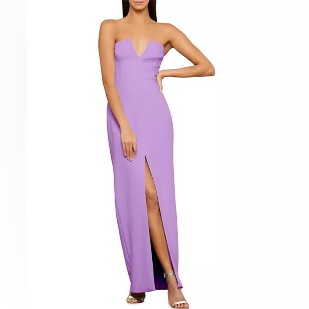 BCBGMAXAZRIA Crepe Notched‎ Strapless V gown Purple Size 8